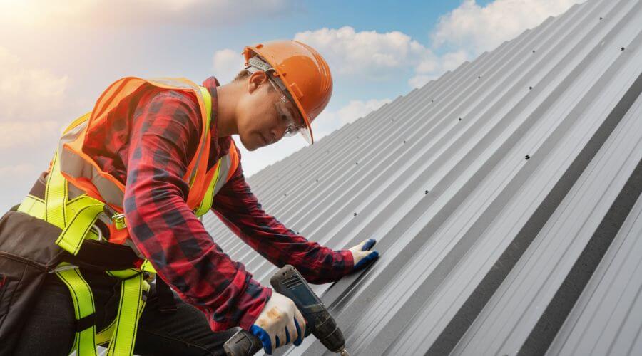 Owens Corning roofing contractor in Naperville, IL